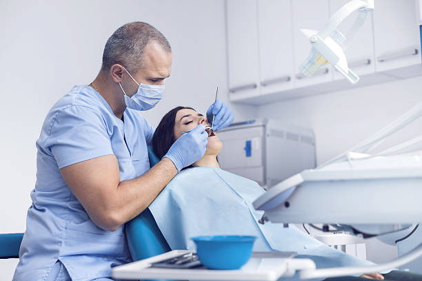 Best Root Canal Treatment  in Las Quintas Fronterizas, TX